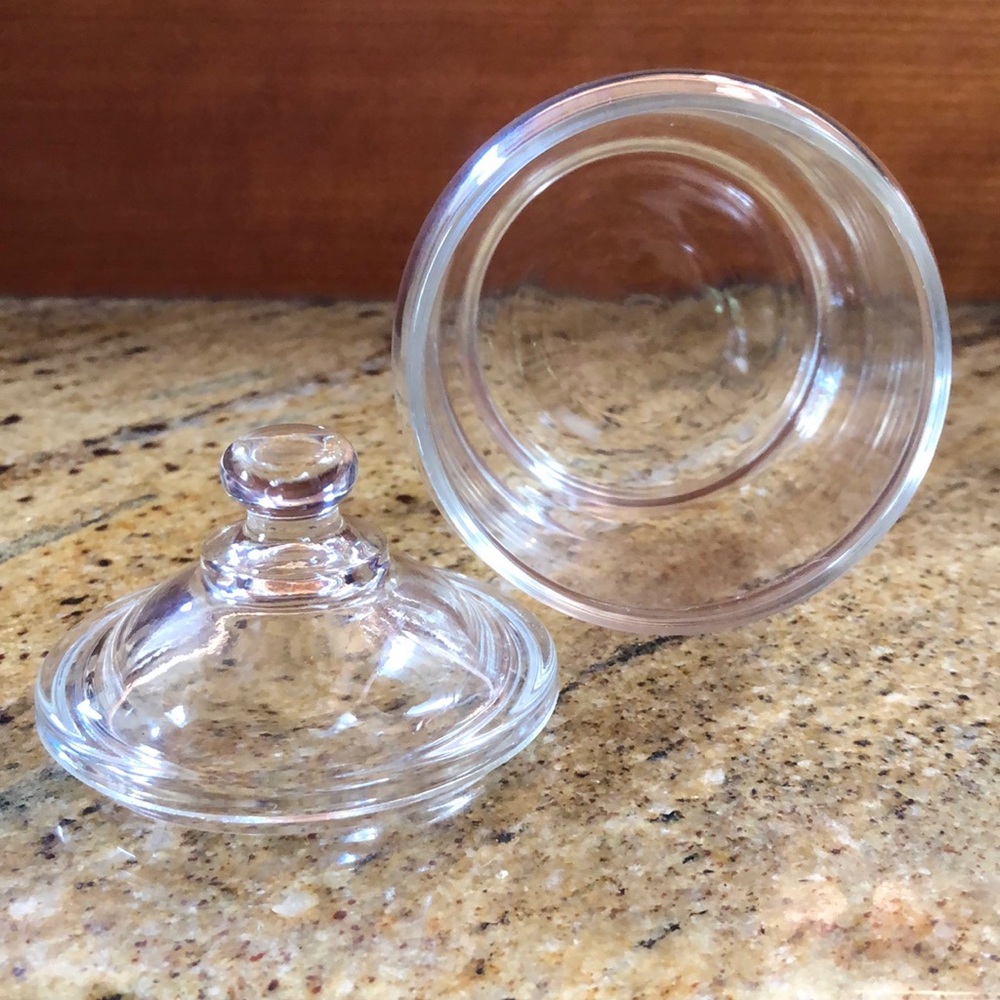FEDERAL GLASS CO. Jar with Domed Lid - Apothecary/ Vanity/ Jam & Jelly- Vintage - Picture 3 of 7